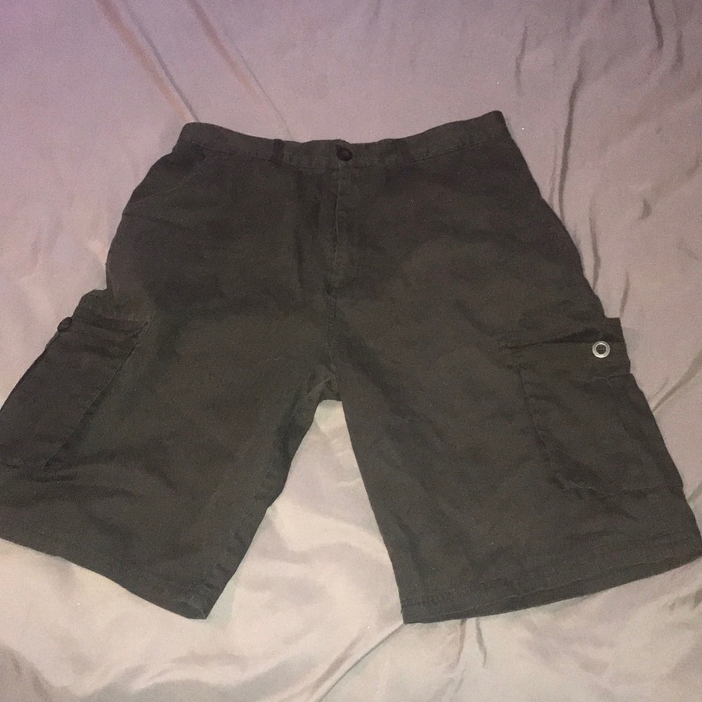 Black Cargo Shorts (Size 36)